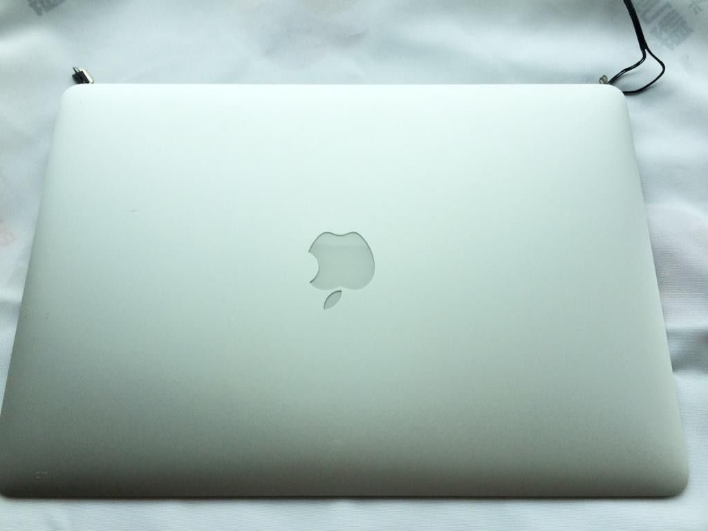 Thay nguyên cụm màn hình Macbook Air A1466 2013