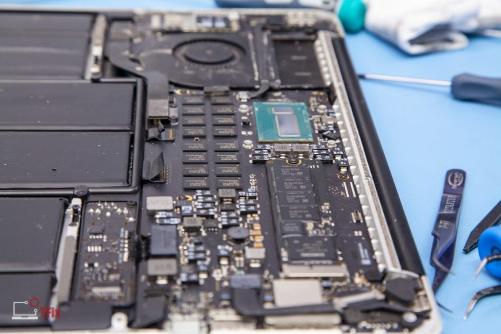 Sửa lỗi mainboard chuyên nghiệp, báo giá trước khi sửa chữa macbook