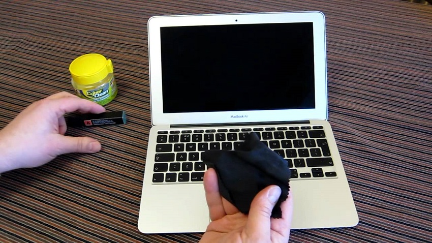 sửa màn hình macbook tại Đà Nẵng