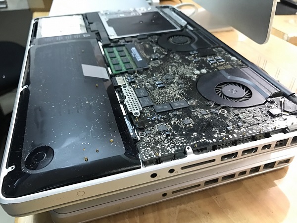 Sửa pin macbook tại Đà Nẵng